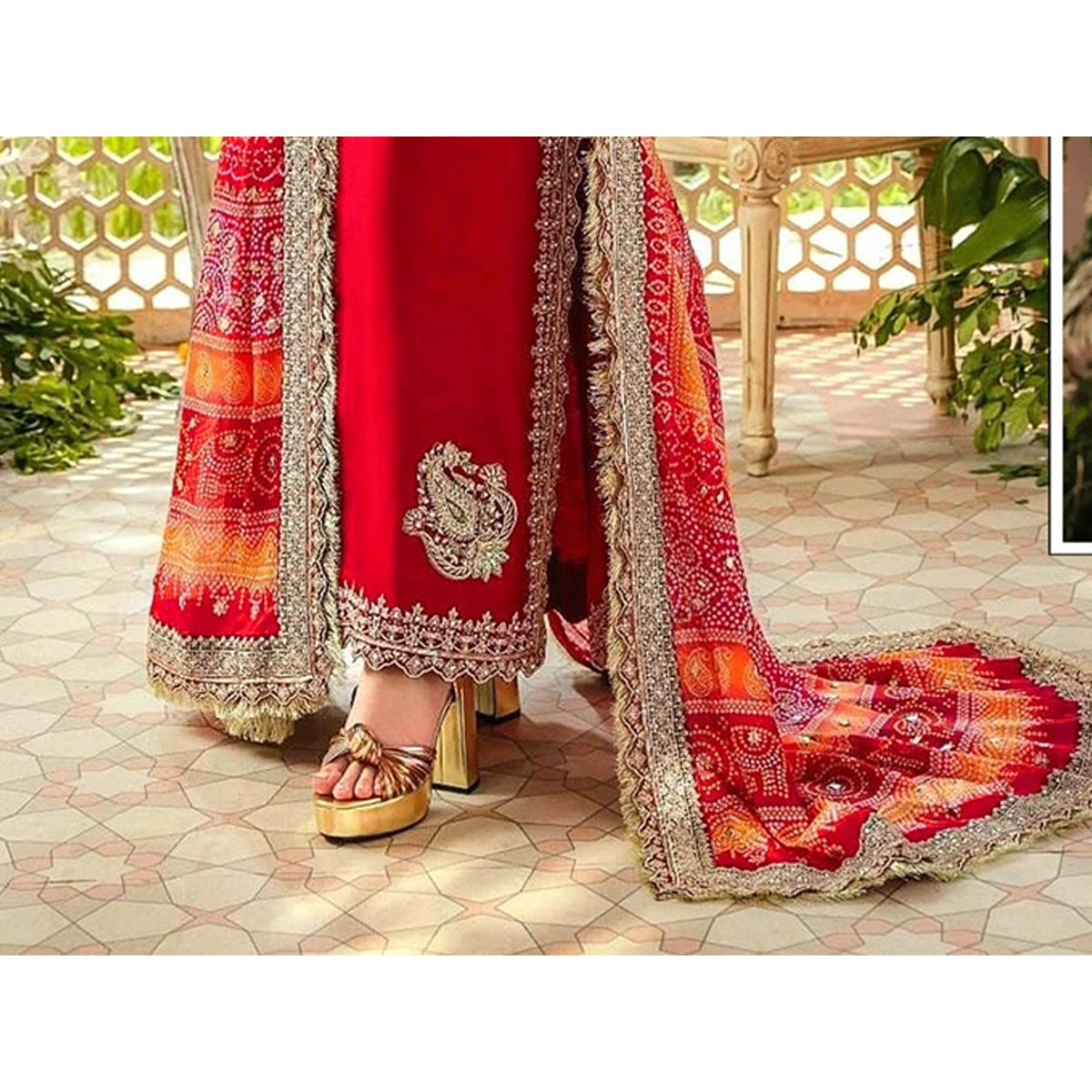 Shafnufab WOMEN'S Georgette Semi-Stiched Pakistani Suit (SF-171939 Light Green Free Size )
