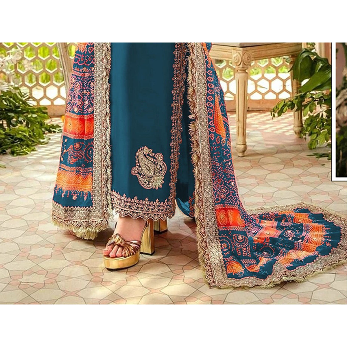 Shafnufab WOMEN'S Georgette Semi-Stiched Pakistani Suit (SF-171939 Light Green Free Size )