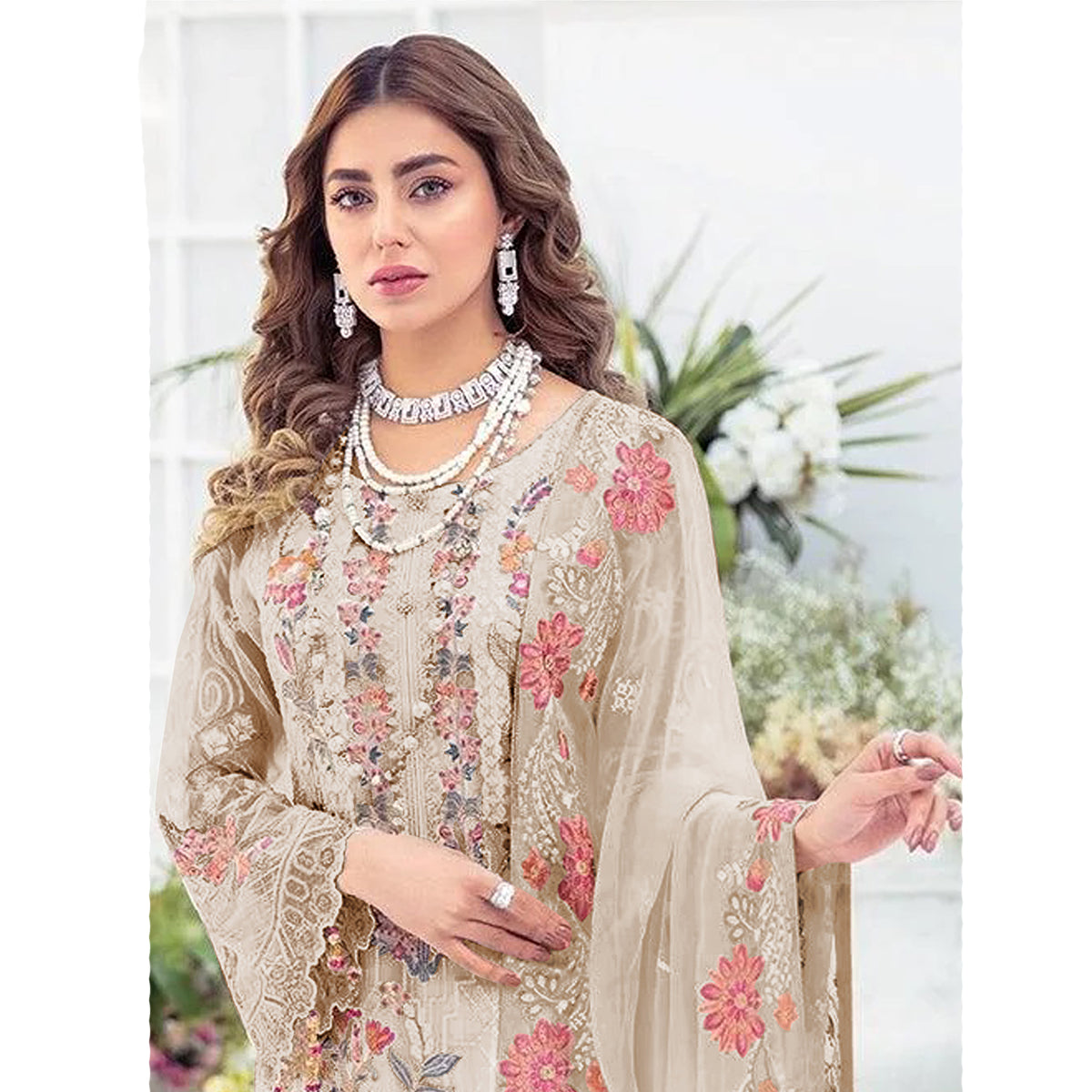Shafnufab New Lauch Pakistani Salwar Suit With Dupatta