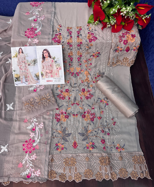 Shafnufab New Lauch Pakistani Salwar Suit With Dupatta