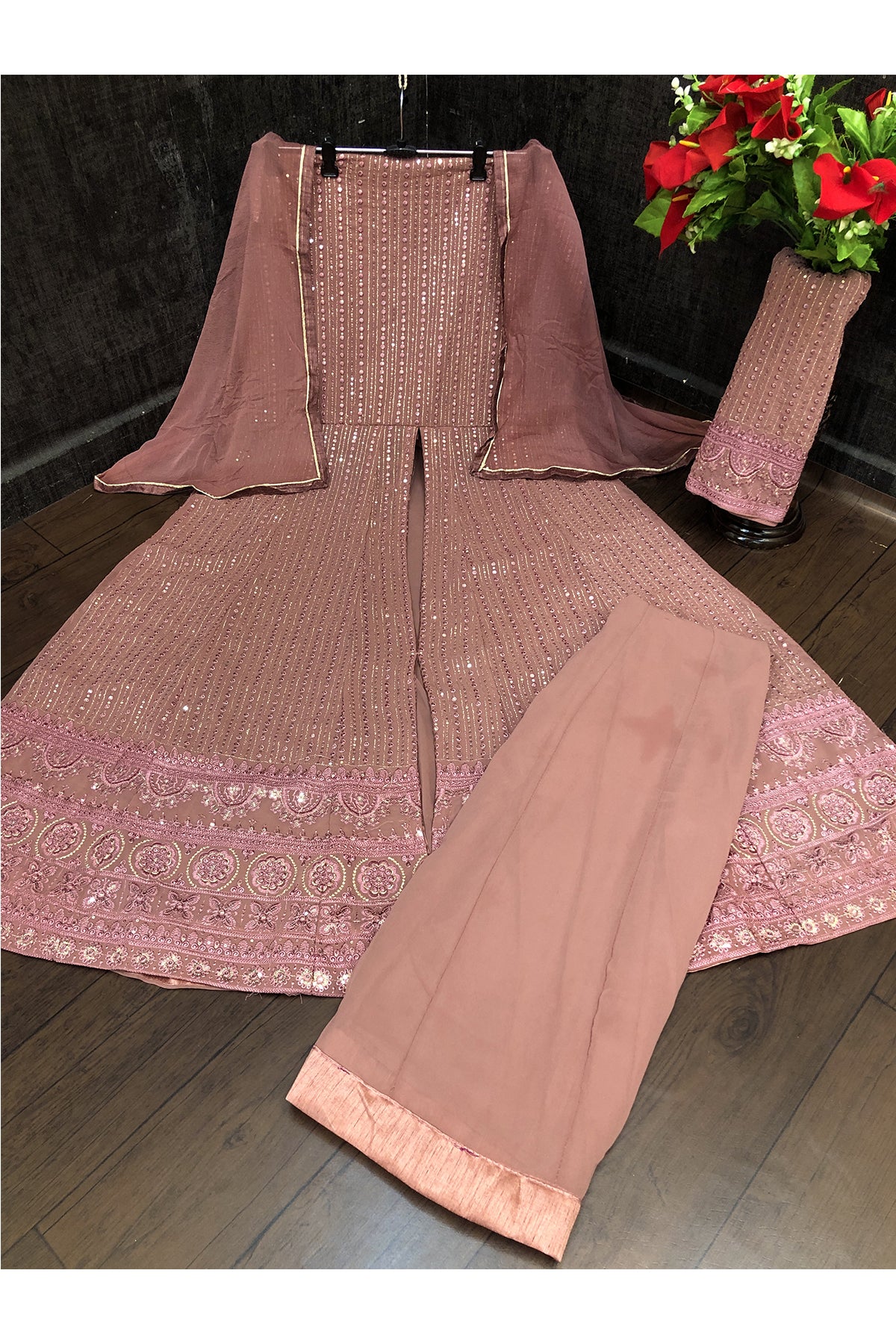 Shafnufab WOMEN'S Georgette Semi Stitched Salwar SuitSF201435