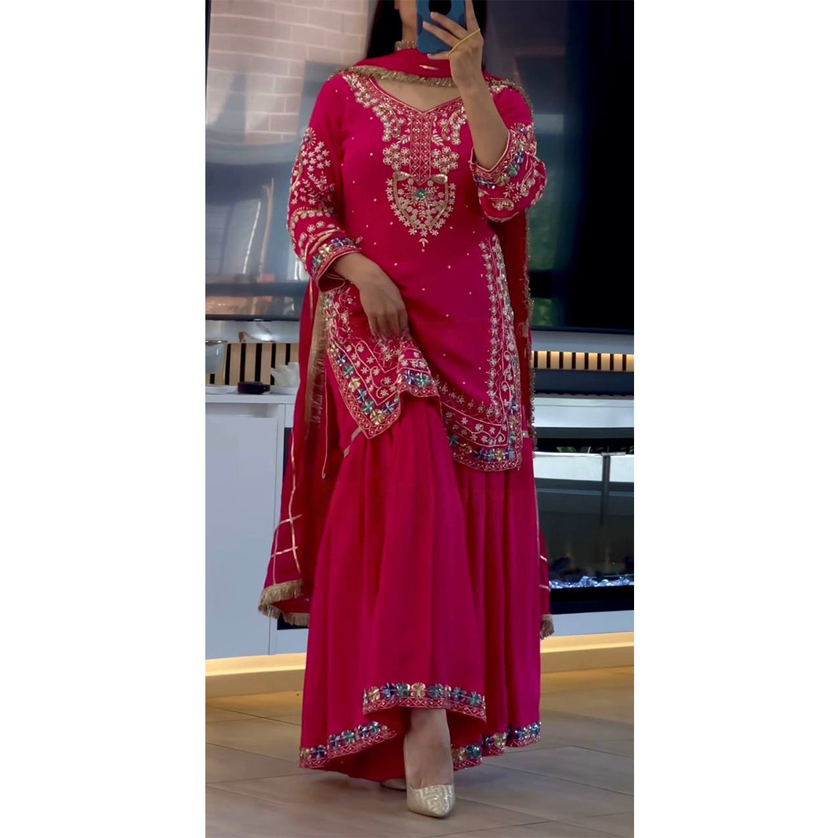 SHAFNUFAB WOMEN'S Georgette Stiched Suit (SF251177-M SIZE Pink1 Medium )