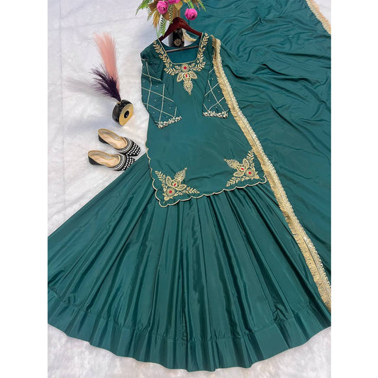 SHAFNUFAB WOMEN'S Georgette Stiched Suit (SF251186-M SIZE Green Medium )