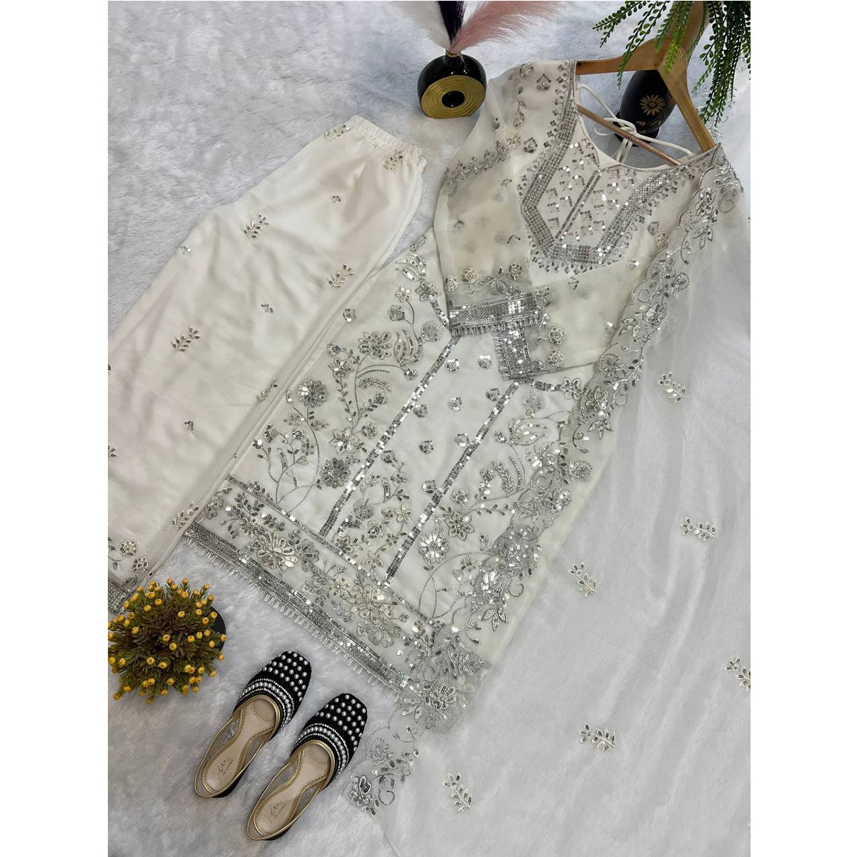 SHAFNUFAB WOMEN'S Art Silk Stiched Suit (SF251200-M SIZE White Medium )