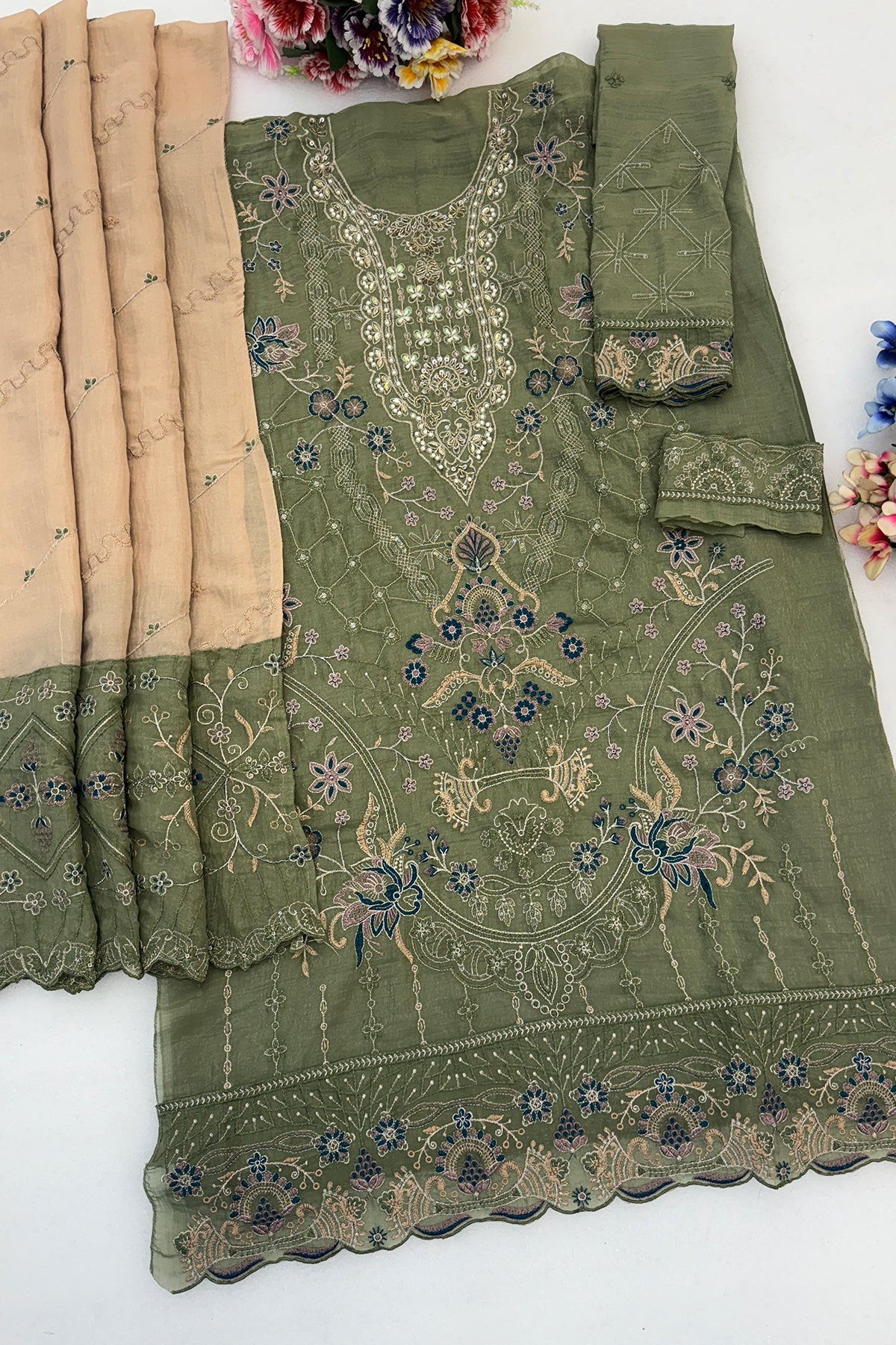 SHAFNUFAB Women's Georgette Ethnic Wear for WomenSemi Stitched PAKISTANI SUIT SF311396