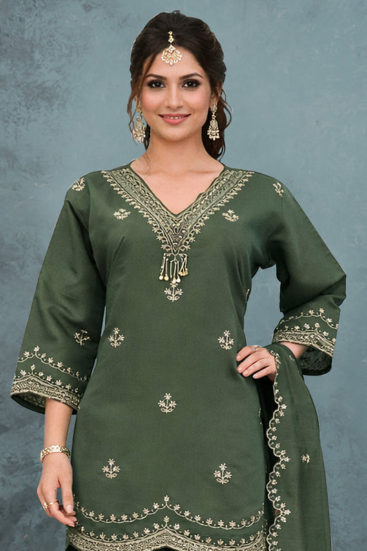 SHAFNUFAB Women's Georgette Ethnic Wear for WomenSemi Stitched sarara Suit SF311436