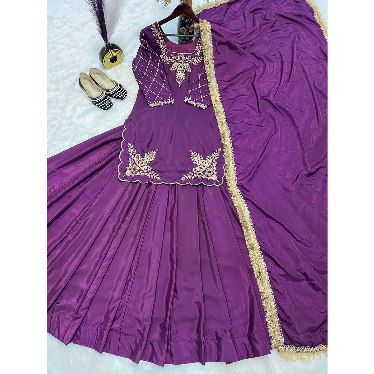 suit , choli plazo suit , lehenga anarkali gown , jodhpuri ghagra choli , punjabi ghagra suit for jago , lehenga punjabi suit , punjabi suit with lehenga , latest lehenga suit , niche lehenga upar suit , long kameez with ghagra , bridal lehenga suit , suit aur ghagra , red lehenga matching suit , long kurta with lehenga suit , lehenga suit flipkart , bridal suits in chandni chowk , ghagra suit for wedding , ghagra wale