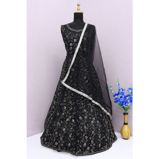 Shafnufab Pakistani Georgette Embroidery WorkPink Designer Suit