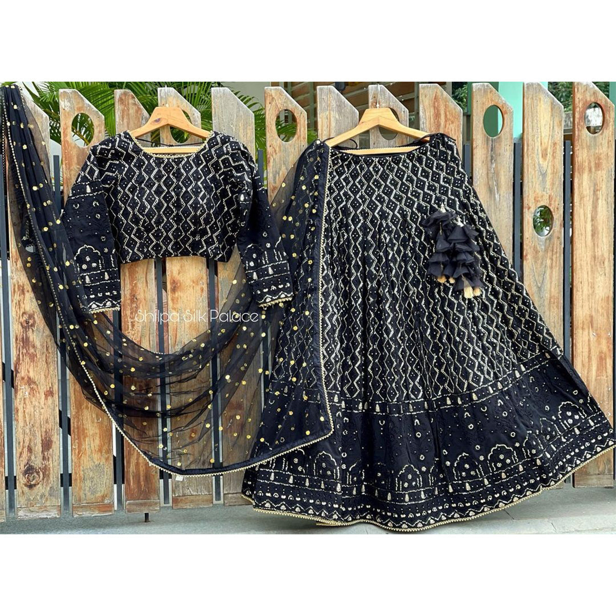 Shafnufab Women's Georgette Semi Stitched Lehenga Choli In Black Colour SF21889
