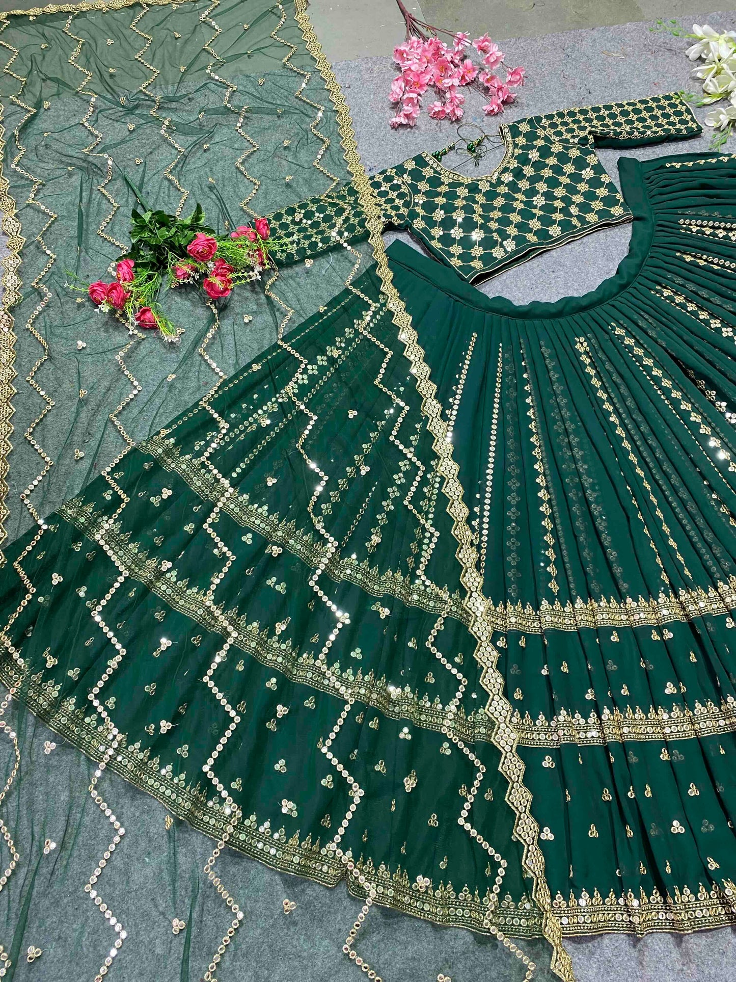 Shafnufab Women's Georgette Semi Stitched Lehenga Choli In green Colour SF21899