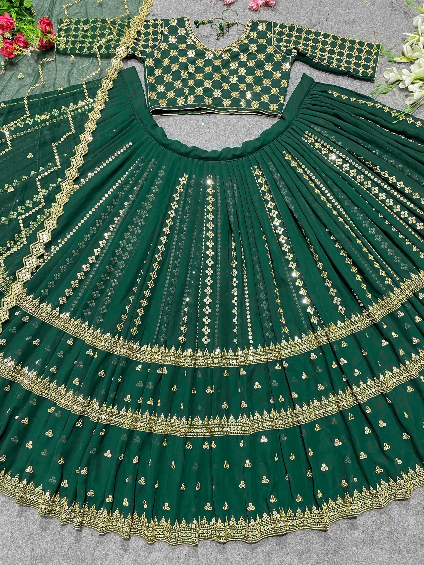 Shafnufab Women's Georgette Semi Stitched Lehenga Choli In green Colour SF21899
