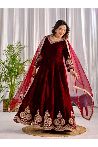 SHAFNUFAB Women's Georgette Ethnic Wear for WomenSemi StitchedSalwarSuit  SF24180