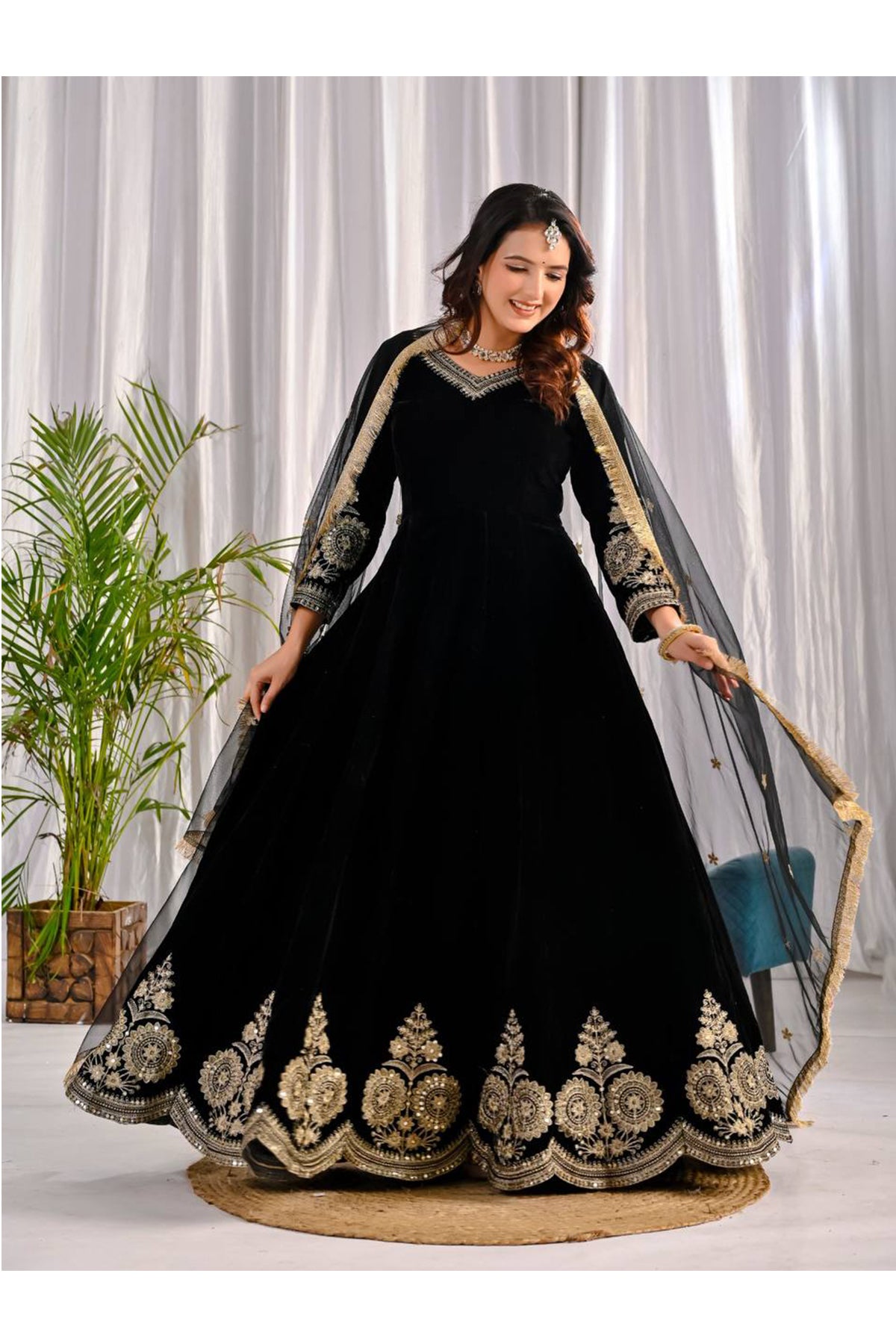 SHAFNUFAB Women's Georgette Ethnic Wear for WomenSemi StitchedSalwarSuit  SF24181