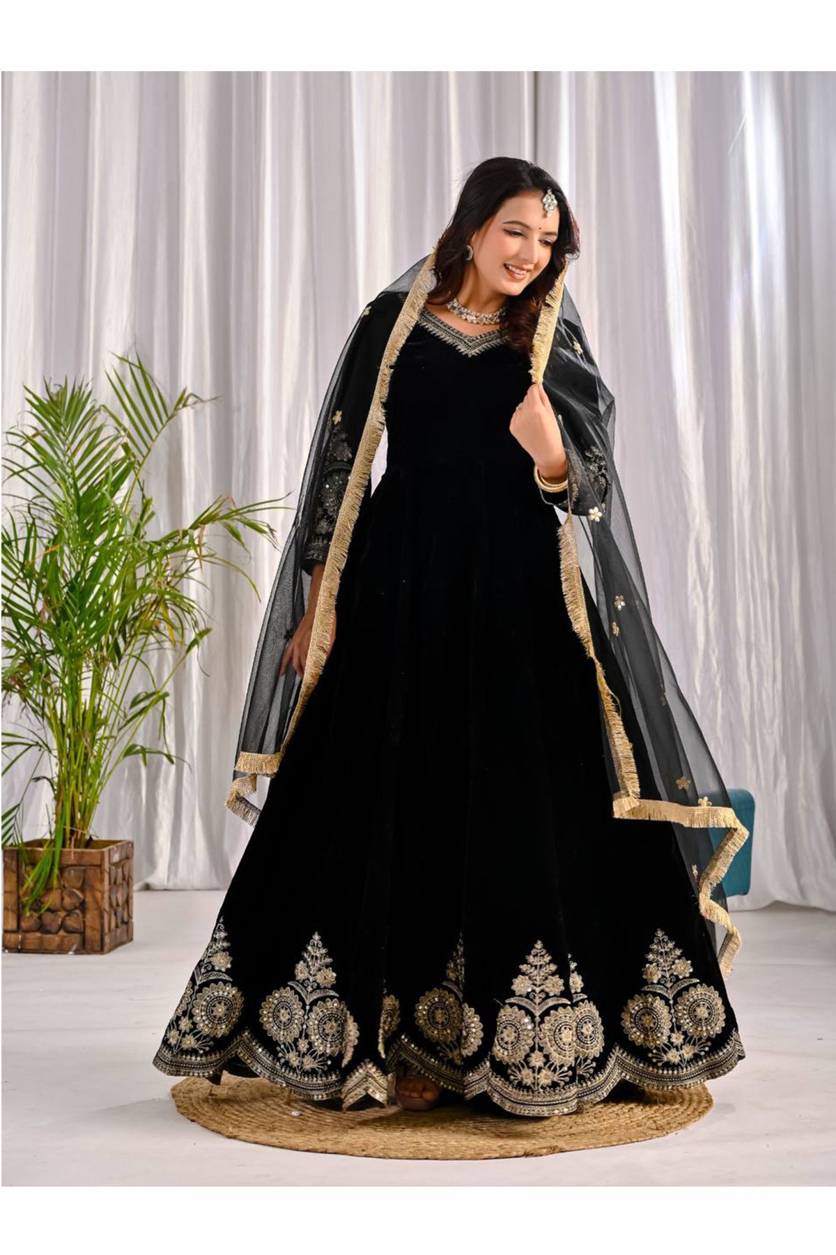 SHAFNUFAB Women's Georgette Ethnic Wear for WomenSemi StitchedSalwarSuit  SF24181