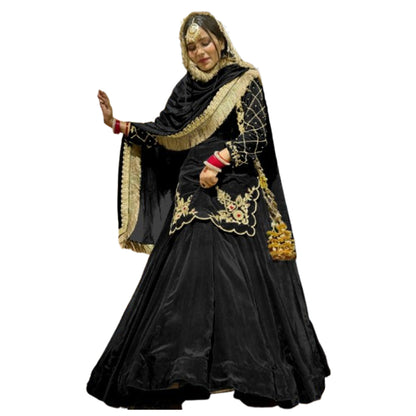 SHAFNUFAB WOMEN'S Georgette Stiched Suit (SF251184-M SIZE Black Medium )