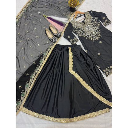 SHAFNUFAB Women's Georgette Ethnic Wear for WomenSemi StitchedSalwarSuit  SF251238