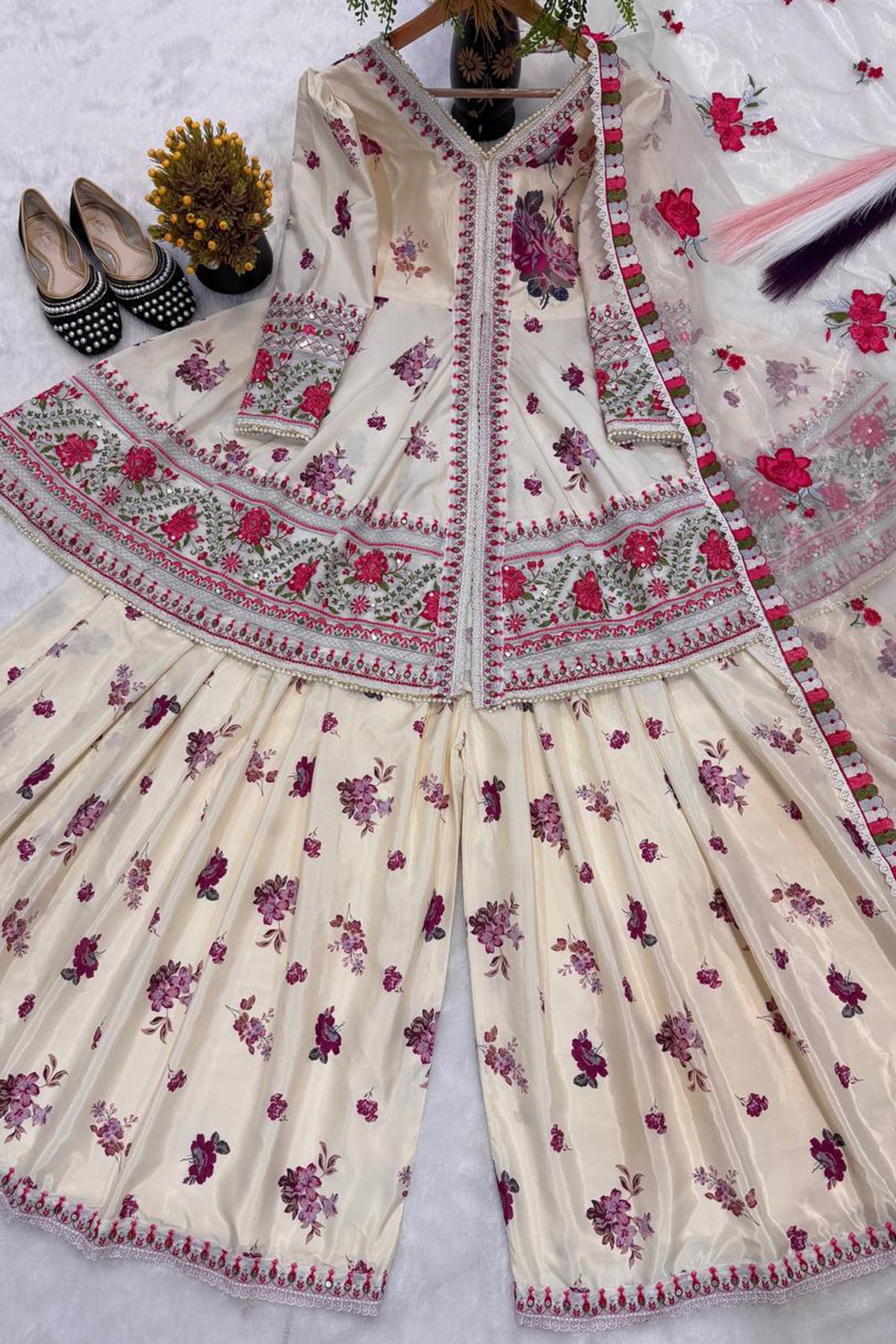 SHAFNUFAB Women's Georgette Ethnic Wear for WomenSemi StitchedSalwarSuit  SF251325