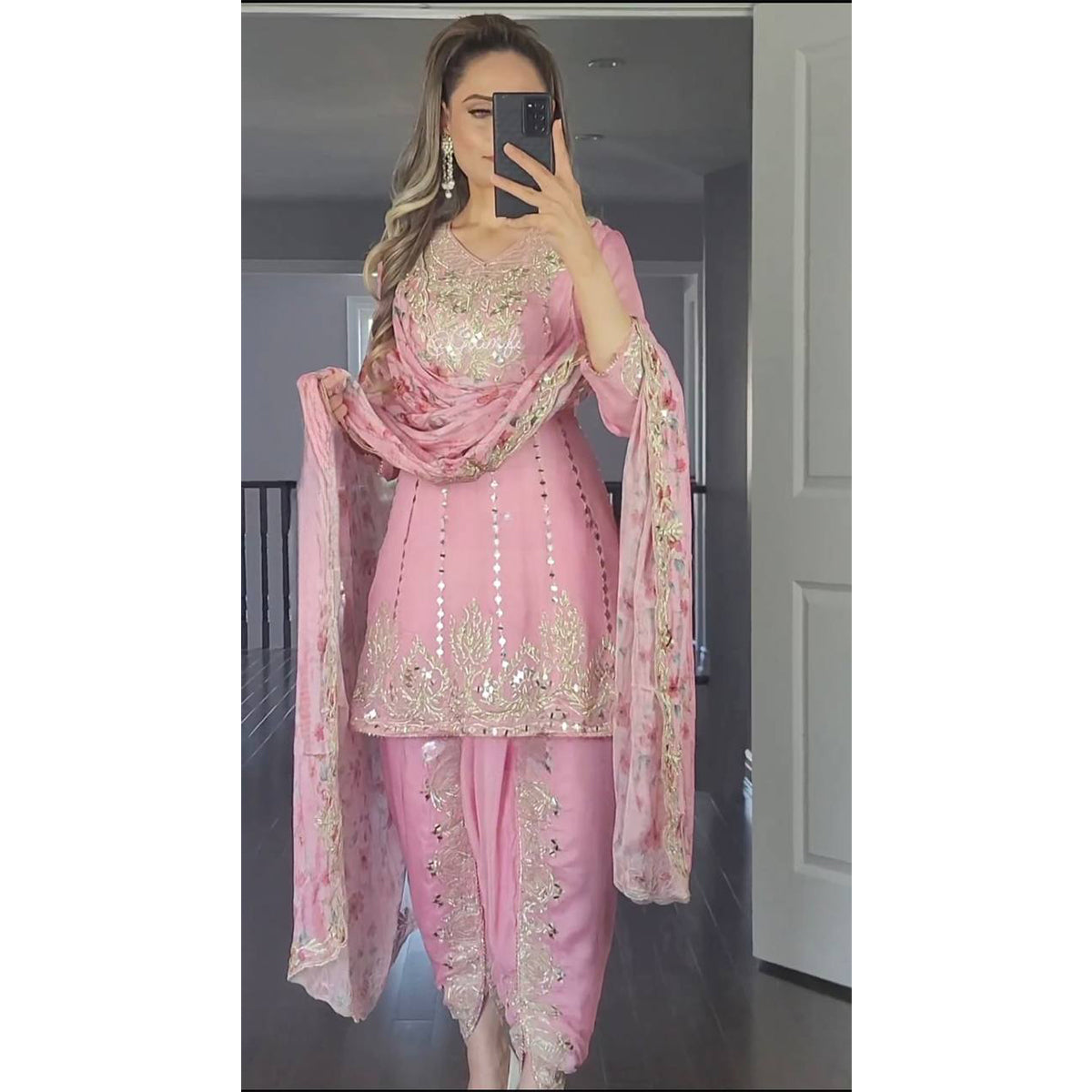SHAFNUFAB WOMEN'S Georgette Stiched Suit (SF25153 Pink Free-Size )