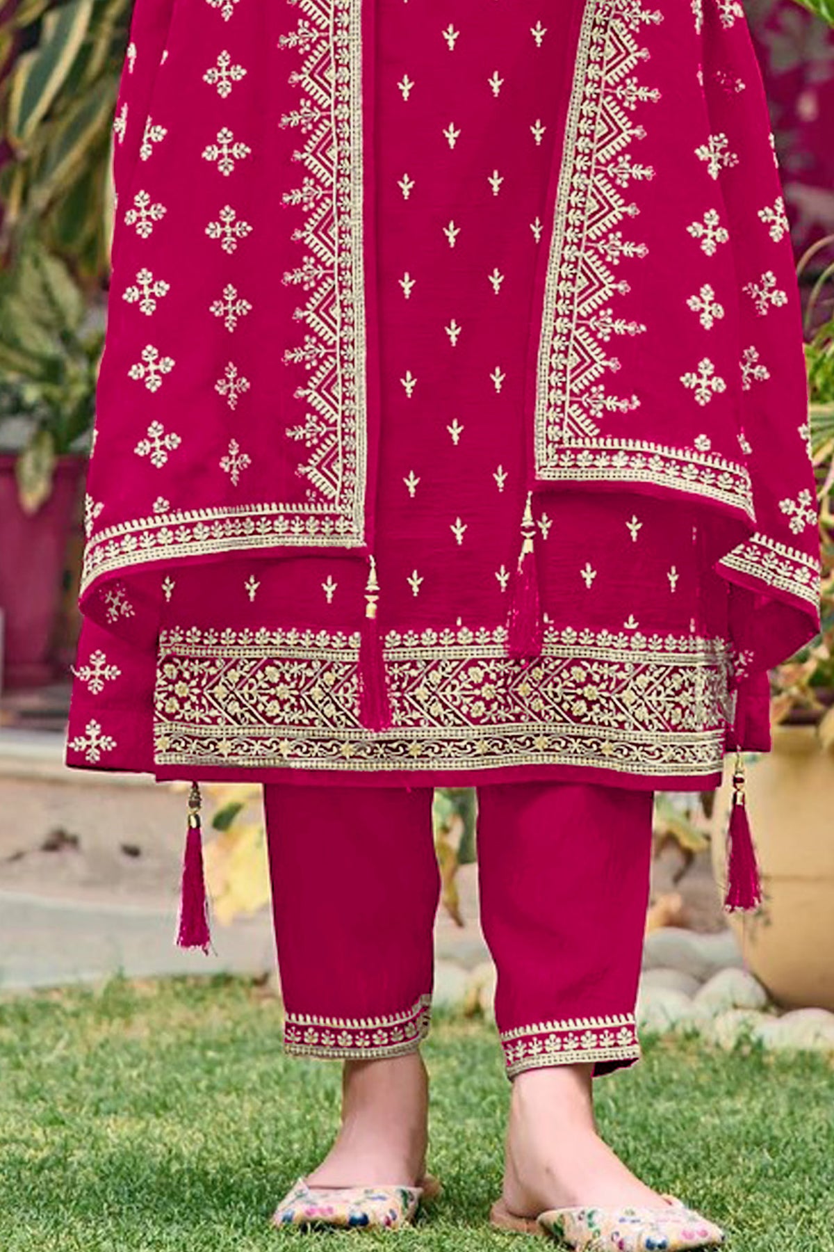 SHAFNUFAB Women's Georgette Ethnic Wear for WomenSemi Stitched PAKISTANI SUIT SF311412
