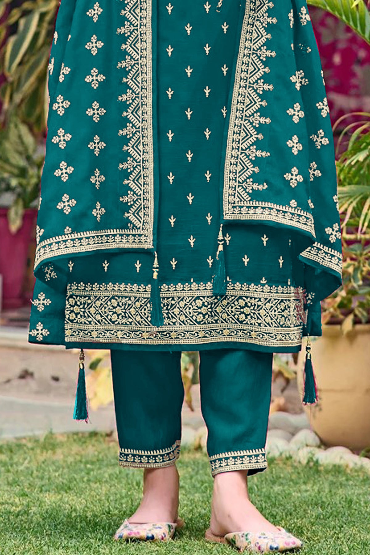 SHAFNUFAB Women's Georgette Ethnic Wear for WomenSemi Stitched PAKISTANI SUIT SF311413