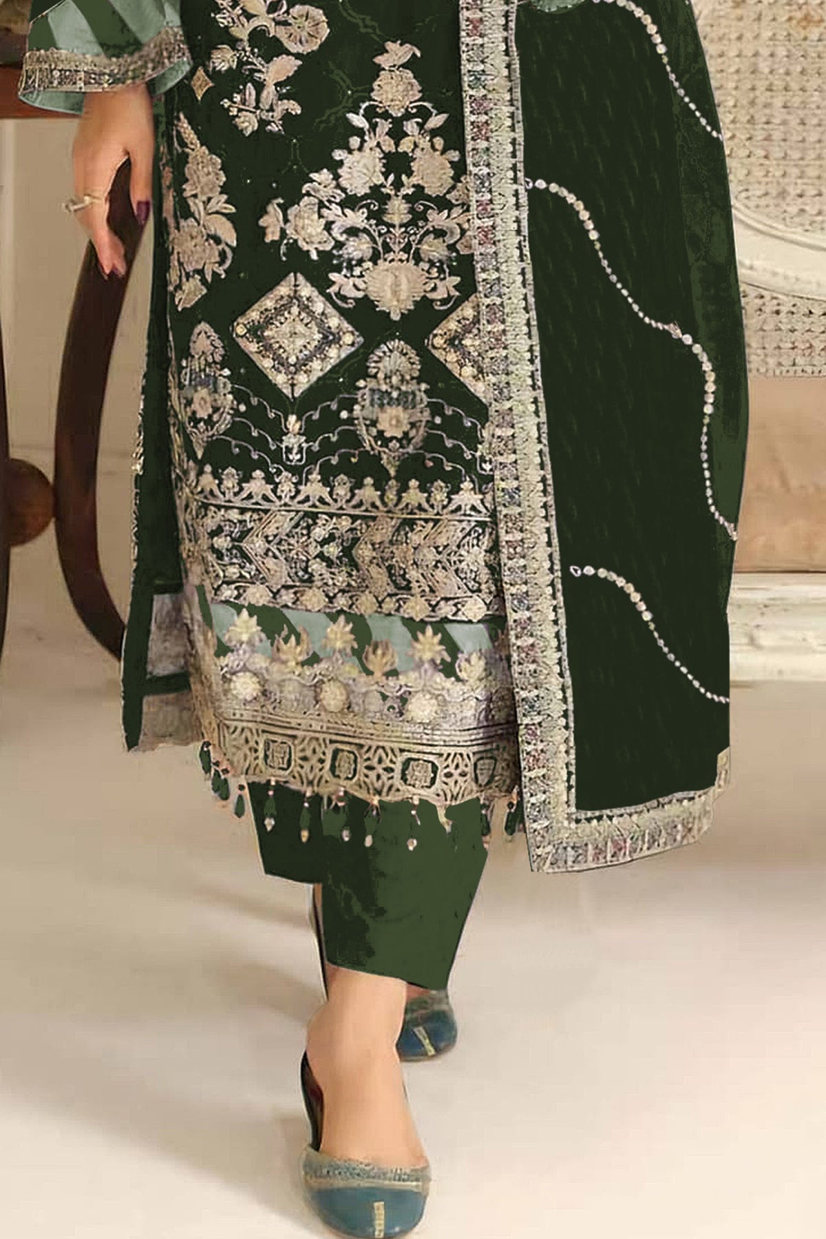 SHAFNUFAB Women's Georgette Ethnic Wear for WomenSemi Stitched PAKISTANI SUIT SF311424