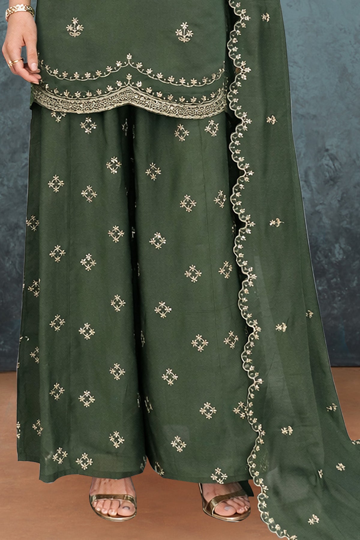SHAFNUFAB Women's Georgette Ethnic Wear for WomenSemi Stitched sarara Suit  SF311436