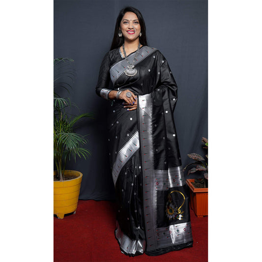 Shafnufab Women's Paithani Silk Saree With Blouse  In  Black