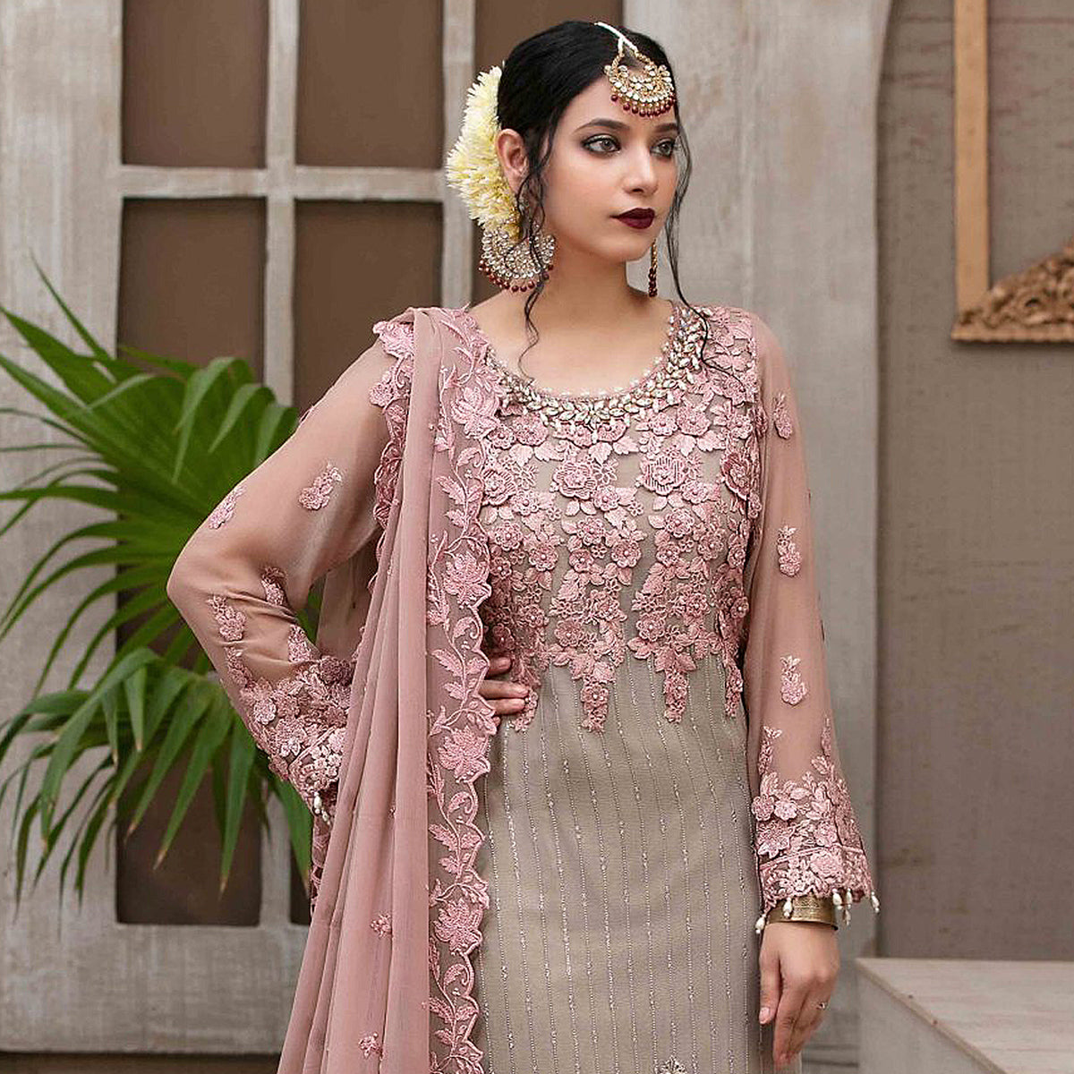 Shafnufab Women's Georgette Wear Pakistani Salwar Kameez In Pink