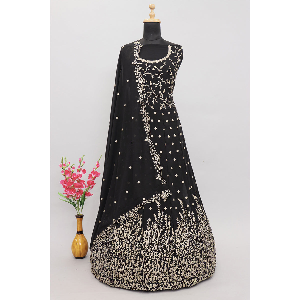 Shafnufab Black Designer Heavy Embroidered Georgette Wedding Anarkali Suit