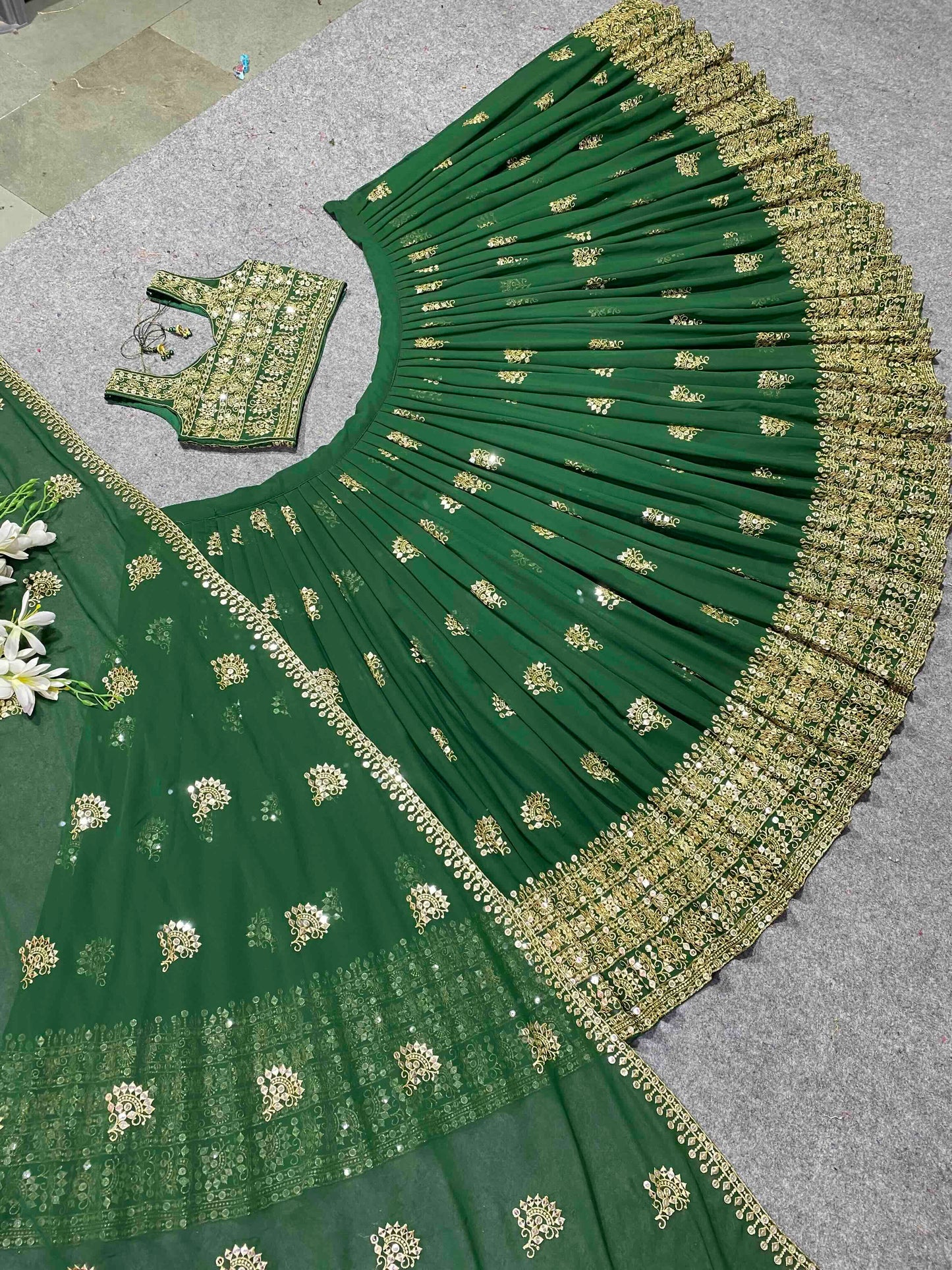 Shafnufab Women's Georgette Semi Stitched Lehenga Choli  In  green  Colour SF21879