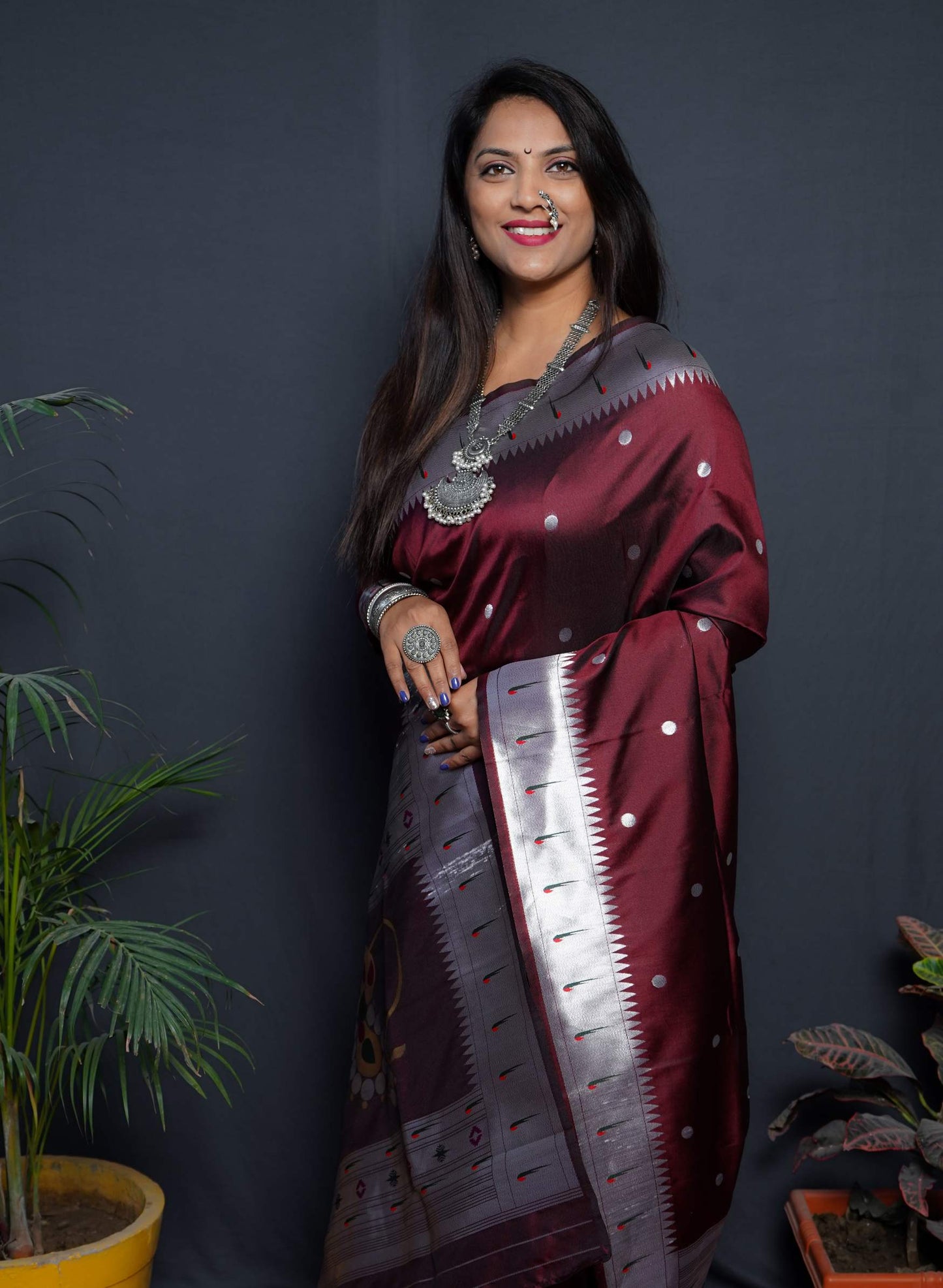 Shafnufab Women's Paithani Silk Saree With Blouse  In  Maroon