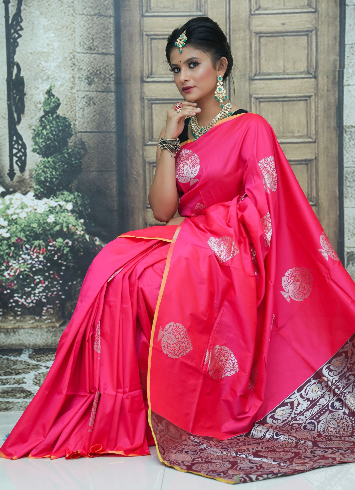 Shafnufab Women's Linene Silk Saree With Blouse  In  Pink