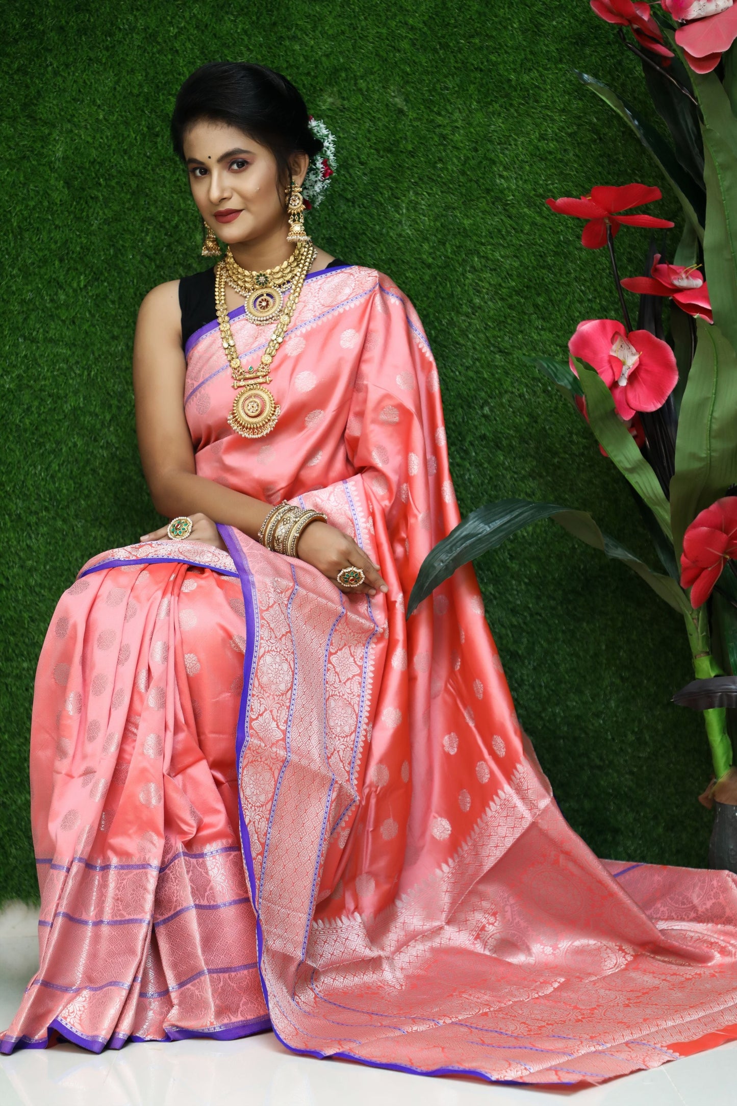 Shafnufab Women's Kanchipuram  Silk  Saree With Blouse  In  Magenta