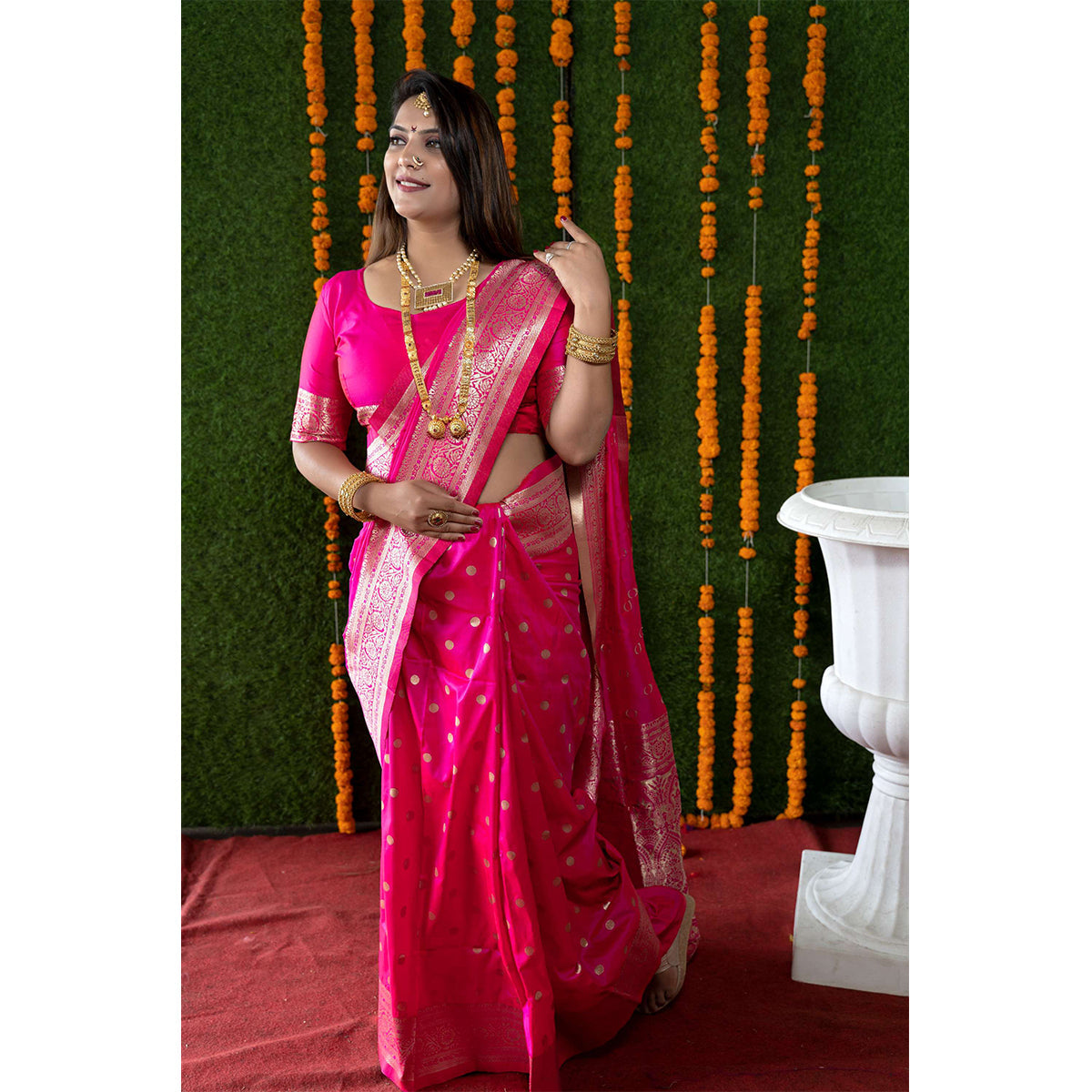 Shafnufab Women's Banarasi Silk Saree With Blouse  In  Pink